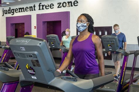 " The <strong>update</strong> goes on to say that members should wear masks "when entering and exiting the facility, in between machines and exercises on the gym floor,. . Planet fitness mask policy update 2022